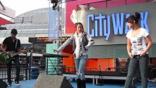 Booboo Fivel amp Maegan Stewart  Turn it Up Sound Check  Citywalk 122009 [upl. by Kaltman]