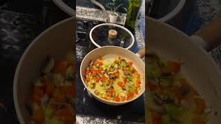 Muhteşem 5 dakikada mantarlı omlet❤️🤩 food sagliklitarifler pratiktarifler cooking [upl. by Adiv583]