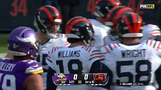 Caleb Williams UNREAL SCRAMBLING PASS TO Deandre Swift vs Vikings 🔥 [upl. by Petrine253]