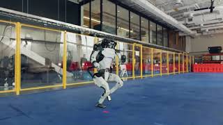 “Elazığ ÇifteTellisi” Watch The Boston Dynamics Robots Dance [upl. by Ilrahs]