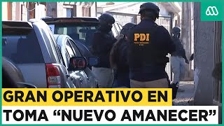 Operativo de PDI en Toma de Cerrillos Más de mil uniformados allanan peligroso barrio [upl. by Gnah]