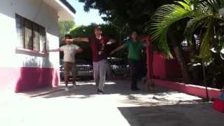 coreografia de merengue quotMETO MANOquot amarfis y la banda de atake [upl. by Oakie972]