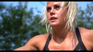 A Day in the Life of Sara Sigmundsdottir Monday July 26 2017 [upl. by Lamberto]