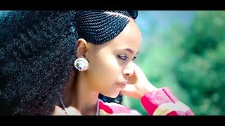 Desu Ayba  Robue Tikreyeni  New Ethiopian Traditional Tigrigna Music Official Video [upl. by Onra]