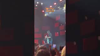 Crowd sings “My Hero” foofighters myhero concert davegrohl live 2023 music [upl. by Klara]