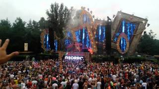 Deorro plays quotFive Hoursquot live  Tomorrowland 2015 [upl. by Feune]