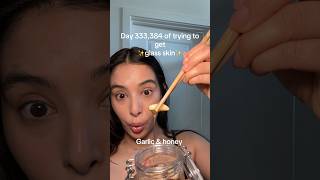 What I consume in a day that helped my hormonal acne🫶🏽 garlicandhoney garlicforclearskin [upl. by Llenrup]