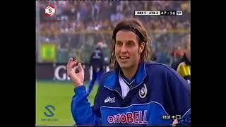 Carlo Mazzone e la corsa verso la curva in Brescia  Atalanta del 2001 [upl. by Annairt]