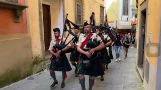 Royal Highland Company Pipes amp Drums  banda di cornamuse italiana  musica scozzese in Italia [upl. by Tellford461]