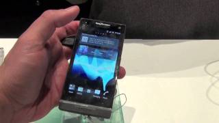 Sony Ericsson Xperia S Comentarios y especificaciones CES 2012 [upl. by Olinad985]