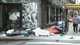 Line of migrants sleeping outside stretches around Roosevelt Hotel [upl. by Johppah]