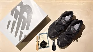 Collonil Carbon Pro Spray Sneaker Protector on New Balance 990v6 Triple Black U990BB6 Second Coat [upl. by Refiffej]