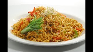 Singapore Noodle Rice  Cooksmart  Sanjeev Kapoor Khazana [upl. by Nelleyram927]