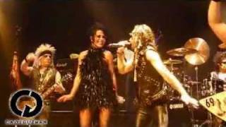 Alejandra Guzman y ModerattoSentimental en vivo LA 2011 [upl. by Moon]