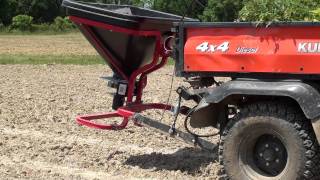 UTV Hitchworks  Kubota 900 with our Farmboy carrying a FIMCO Industries fertilizer spreader [upl. by Inva]