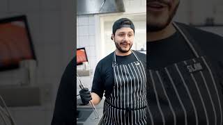 Karim VS Pro Chef Chicken Sandwich [upl. by Antoine606]