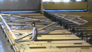 Ligne fabrication de ferme de toit truss 2flv [upl. by Petra]