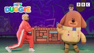 Duggee Dance Off 🎶  Hey Duggee The Live Show [upl. by Rena210]