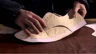 Come costruire una scarpe su misura  How to make shoes [upl. by Ralyt]