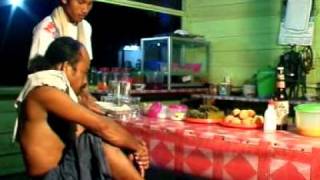 Mop Papua quotTRICK MAKAN GRATISquot EPEN KAH CUPEN TOH vol 1 [upl. by Arbed]