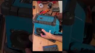 Makita DMR107 Reparatur diy repair makita soldering electronics [upl. by Tristam]