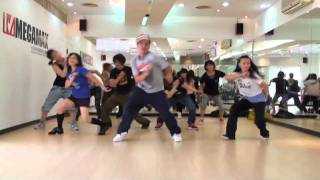 20100829 阿峰老師MV Dance 排舞教學～安室奈美惠 Break It [upl. by Nosyla]