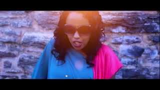 Heestii Dheef 2012  Hodan Abdirahman amp Nuur Cade Official Video [upl. by Felicidad]