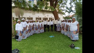 NGANAMONE FYUNI  LUTANDA SINGERS ZAMBIAN CATHOLIC MUSIC [upl. by Yenroc]