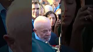 Lula descarta desvincular piso das aposentadorias do salário mínimo  SBT Brasil 260624 [upl. by Pawsner]