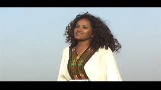 Rahwa Yemaneራህዋ የማነ Kndi billioneyክንዲ ቢልዮነይTigrigna MusicVideo [upl. by Yrocaj]