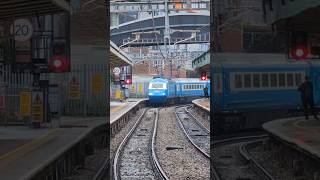 LSL 43047  LSL 43046 Midland Pullman arrives into Newport South Wales [upl. by Rebmat949]