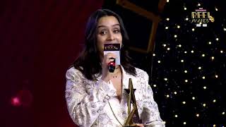 Shraddha Kapoor amp Varun Dhawan Win Big At News18 Showsha Reel Awards 2024 I Watch [upl. by Aned]