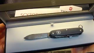 Scyzoryk Victorinox Pioneer X Damast Limited Edition 2016 08231J16 [upl. by Frankie262]