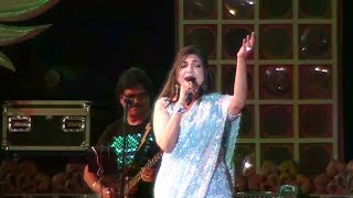 Alka Yagnik LIVE Concert • Haan Mujhe Pyaar Hua Allah Miya • Judaai [upl. by Ennaehr55]