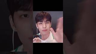 데이식스원필 영통팬싸에 나타난 플러팅 장인 Day6 wonpil 원필 [upl. by Jonny]