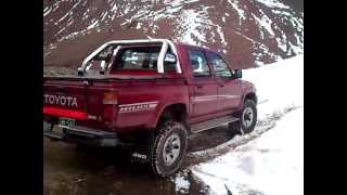 TOYOTA HILUX 28 Cristo Redentor Mendoza Argentina [upl. by Yanahs915]