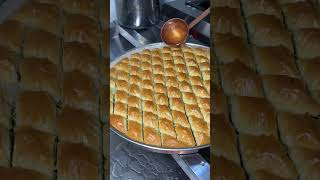 Fıstıklı Gaziantep Baklavası [upl. by Nivart]