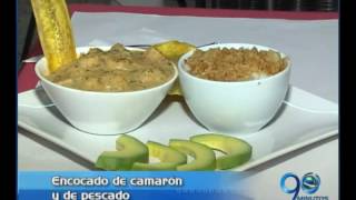 Mayo 12 de 2016 Encocado de camarón y de pescado plato recomendado de la semana [upl. by Idelson37]