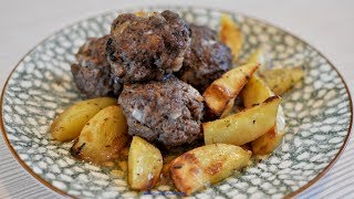 How to make Greek Roasted Burgers  Biftekia With Potatoes  Μπιφτέκια στο φούρνο με πατάτες [upl. by Vange]