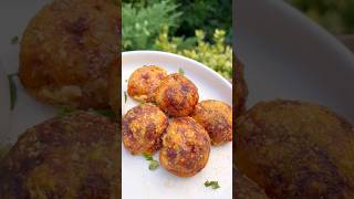 Crispy Pizza Balls ketosnacks pizzaballs cheeseballs airfryer ketorecipes cheese pizza keto [upl. by Kciwdahc]