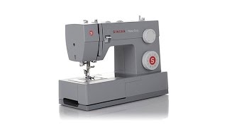 Singer 4432 HeavyDuty Sewing Machine with ValueAdd Feet [upl. by Acinhoj863]