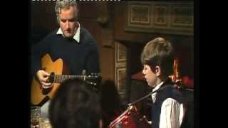 Dermot Byrne plays Gladstones Reel 1983 [upl. by Edyak]