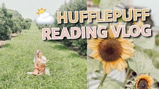 hufflepuff reading vlog apple orchard  coffee shop [upl. by Luther464]