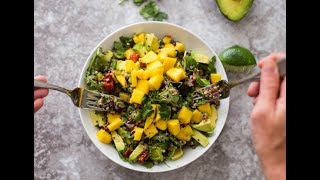 Ensalada de Quinoa y Mango con aderezo de jengibre y cilantro [upl. by Assenaj889]