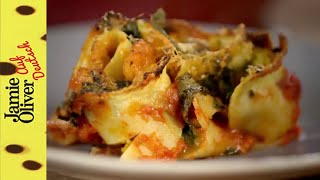 Rotolo mit Kürbis und Spinat  Cook Clever mit Jamie  Jamie Oliver auf Deutsch [upl. by Sheffy318]