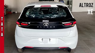 2022 Tata Altroz XE 🔥 Altroz Base Model  Rs 620L Detailed Walkaround Review [upl. by Ogires598]