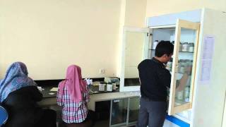 Kegiatan Rapi untuk Penyimpanan Bahan Siap Akses di Laboratorium [upl. by Trebla141]