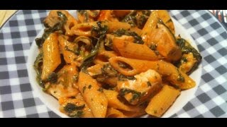 Die low fat Spinat Nudeln an einer leichten Tomatensauce  gesundes Fitness Rezept [upl. by Harris681]