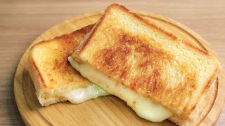 How To Make A Perfect Grilled Cheese Sandwich [upl. by Trawets]