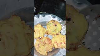 Alo pakoda bread roll youtubeshorts shortfeed viralvideo [upl. by Casavant]